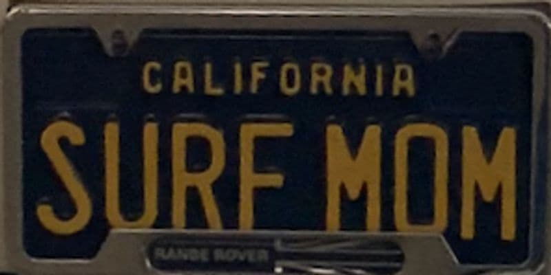 SURF MOM